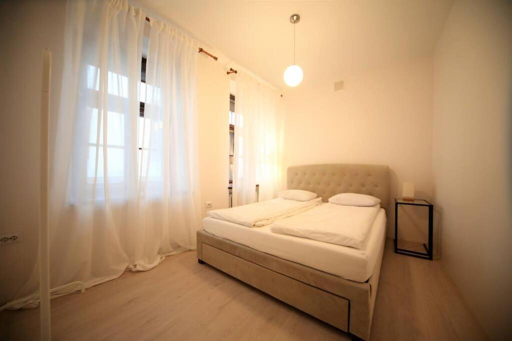 Lovely Two Bedroom In The Old Town ريغا المظهر الخارجي الصورة