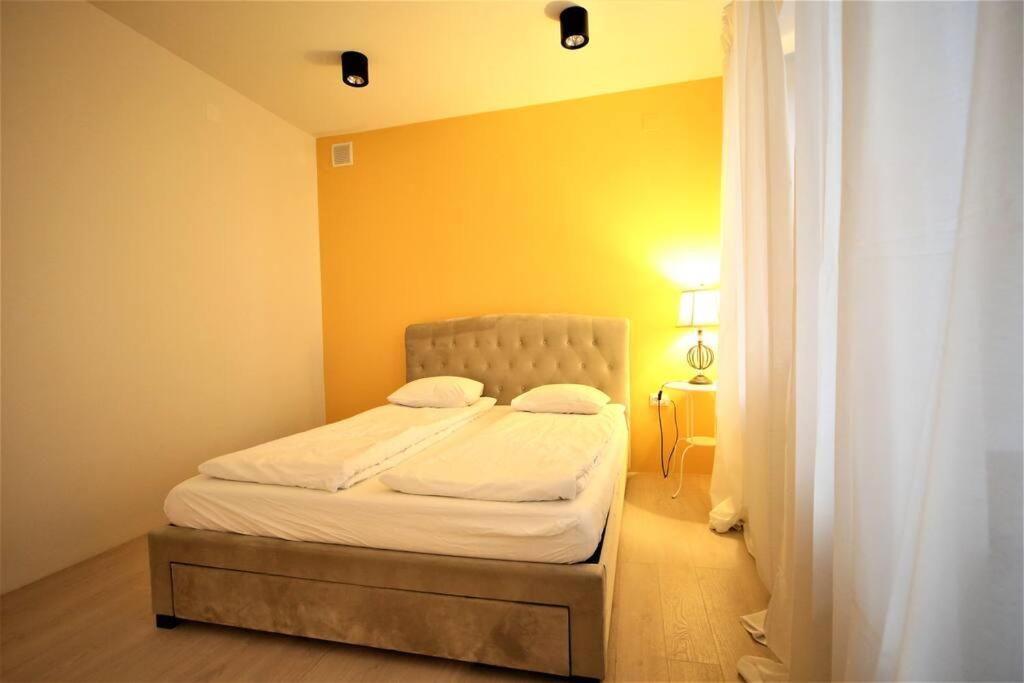 Lovely Two Bedroom In The Old Town ريغا المظهر الخارجي الصورة